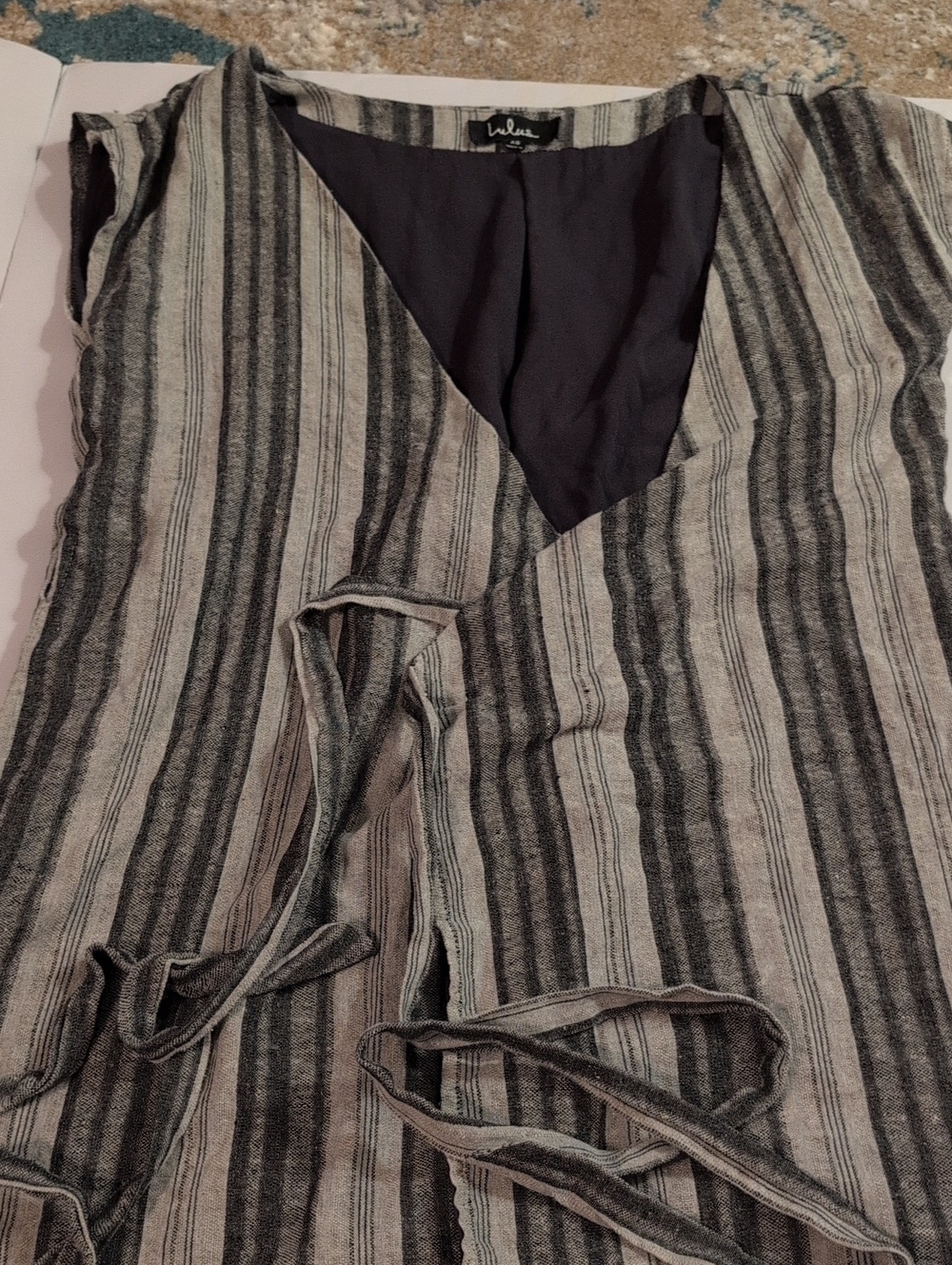 Lulu's Wrap Tie Gray Striped Dress Sz XS